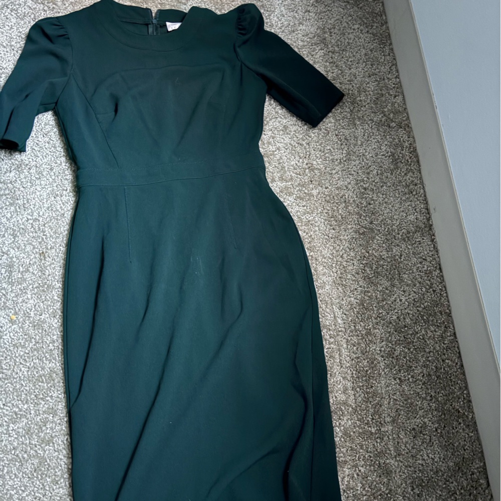 Green Donna Morgan dress!